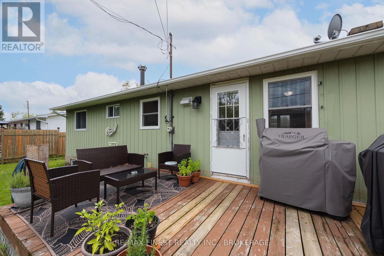 91 Cambridge Crescent, Loyalist, Ontario  K7N 1R4 - Photo 38 - X13645228