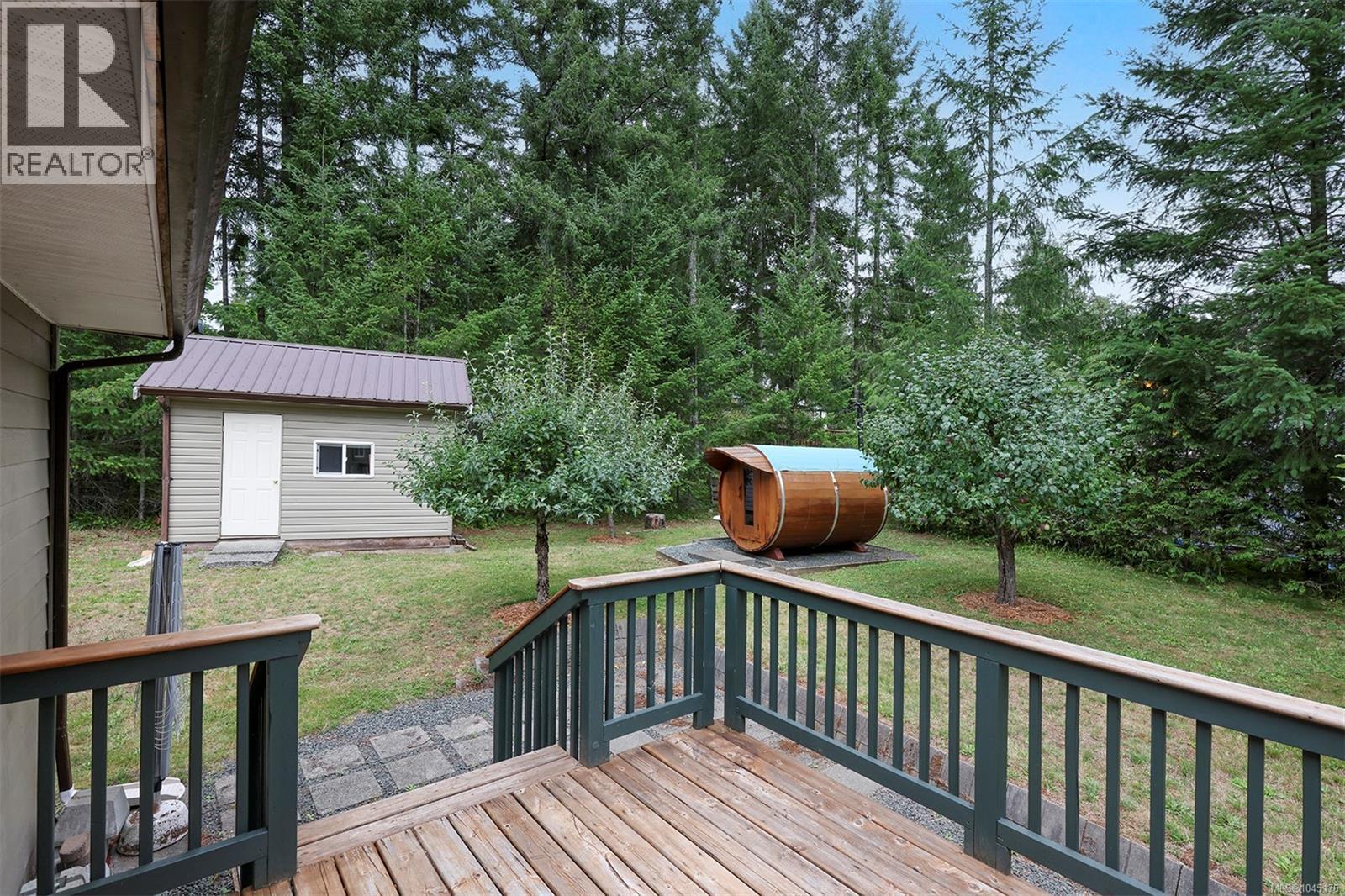 3713 James Cres, Black Creek, British Columbia  V9J 1E9 - Photo 31 - 1045176