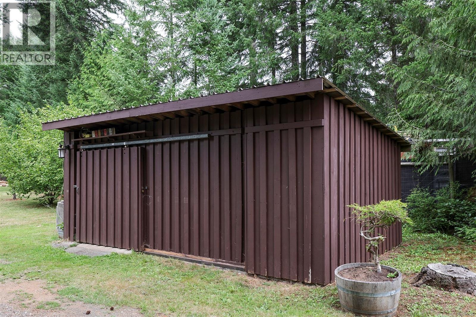 3713 James Cres, Black Creek, British Columbia  V9J 1E9 - Photo 36 - 1045176
