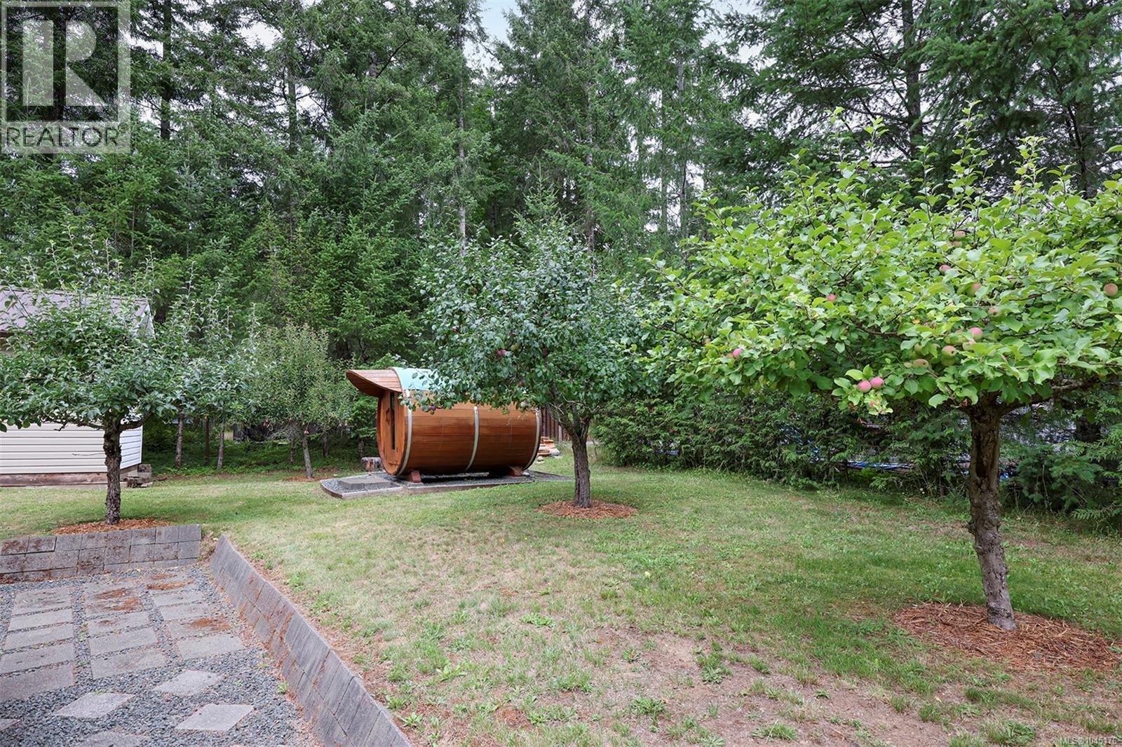 3713 James Cres, Black Creek, British Columbia  V9J 1E9 - Photo 38 - 1045176