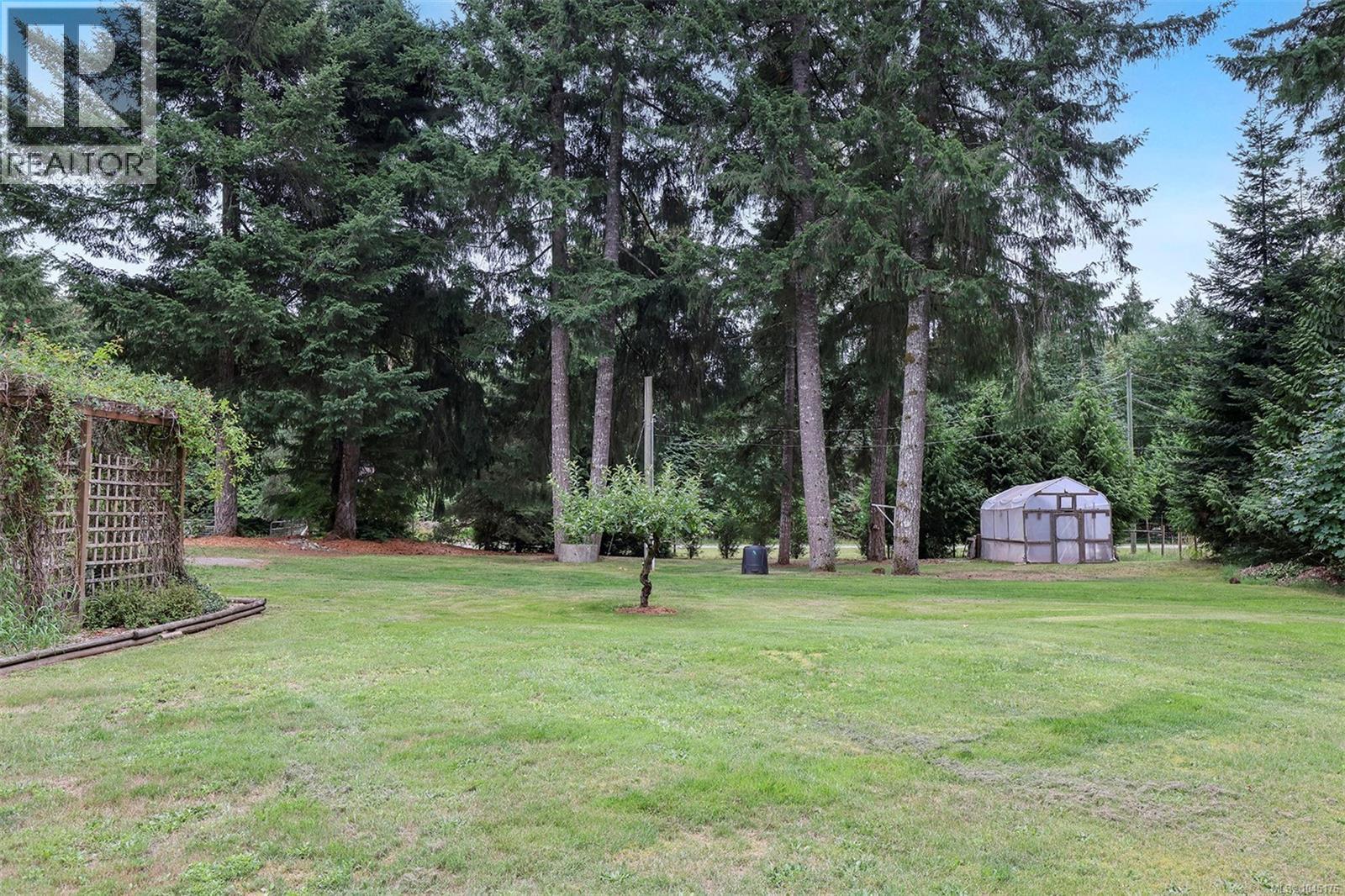 3713 James Cres, Black Creek, British Columbia  V9J 1E9 - Photo 5 - 1045176