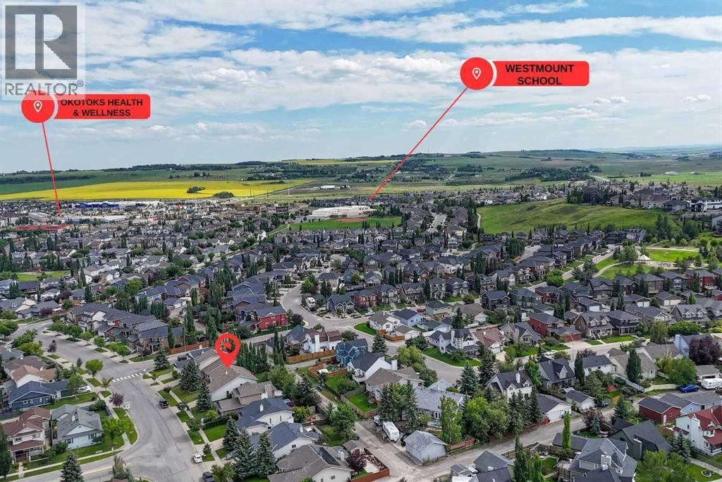 43 Westridge Drive, Okotoks, Alberta  T1S 1N3 - Photo 3 - A2314395