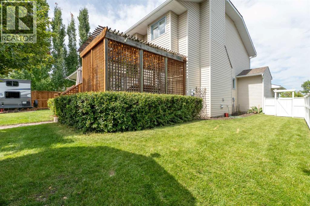 43 Westridge Drive, Okotoks, Alberta  T1S 1N3 - Photo 42 - A2314395