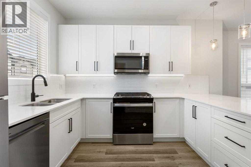 30 Evanscrest Park NW, Calgary, Alberta  T3P 1R3 - Photo 6 - A2324225
