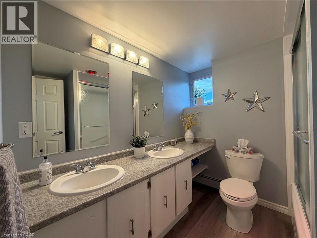 944 Caledonian View Unit# 301, Cambridge, Ontario N3H 1A5 - Photo 22 - 40848969