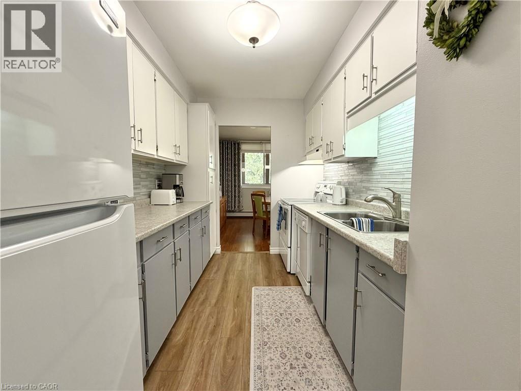 944 Caledonian View Unit# 301, Cambridge, Ontario N3H 1A5 - Photo 13 - 40848969