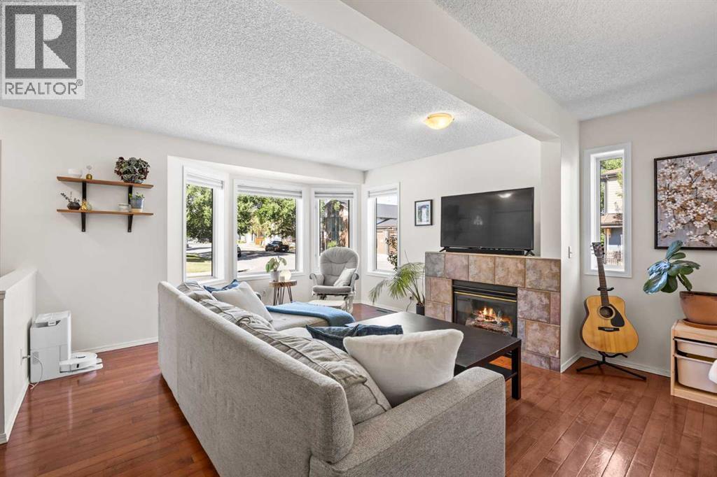 690 Regal Park NE, Calgary, Alberta  T2E 0S6 - Photo 12 - A2335108