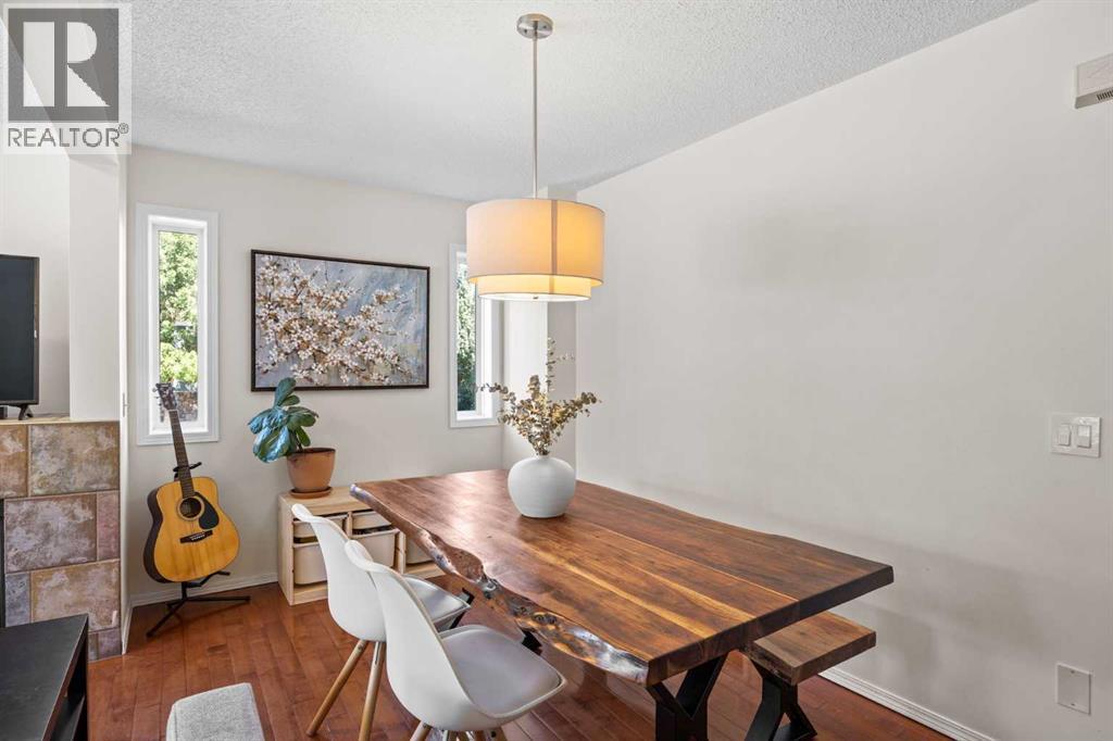 690 Regal Park NE, Calgary, Alberta  T2E 0S6 - Photo 14 - A2335108