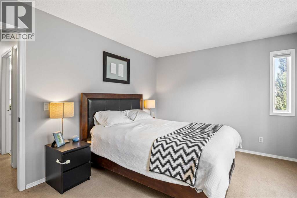 690 Regal Park NE, Calgary, Alberta  T2E 0S6 - Photo 24 - A2335108