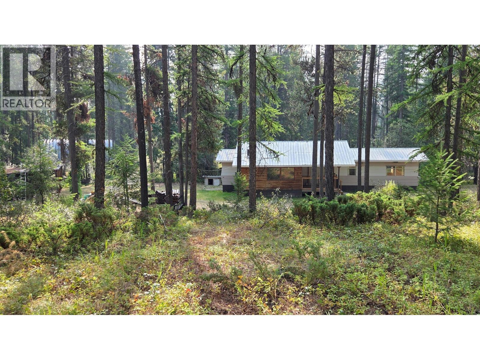 8025 Sorensen Road, Kimberley, British Columbia V1A 3M3 - Photo 5 - 10388956