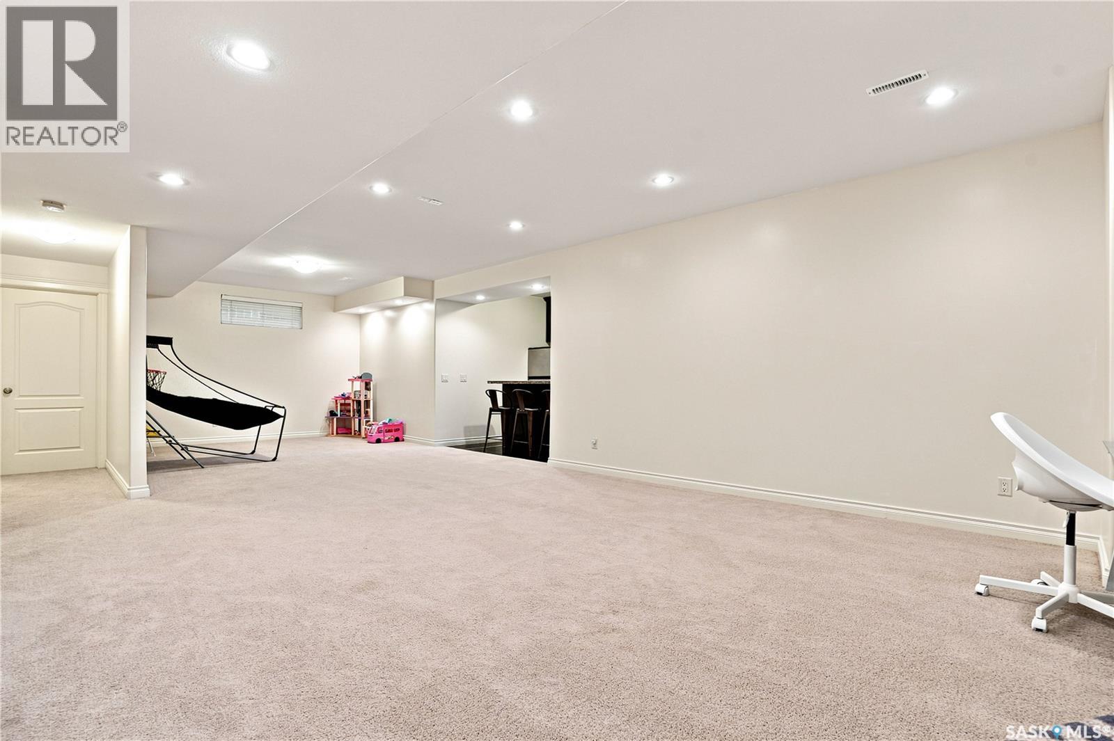 718 Brookhurst Lane, Saskatoon, Saskatchewan  S7V 1G1 - Photo 37 - SK044733