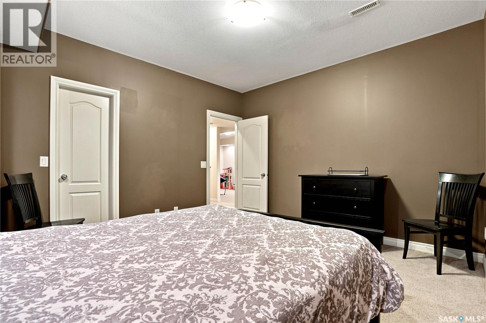 718 Brookhurst Lane, Saskatoon, Saskatchewan  S7V 1G1 - Photo 40 - SK044733