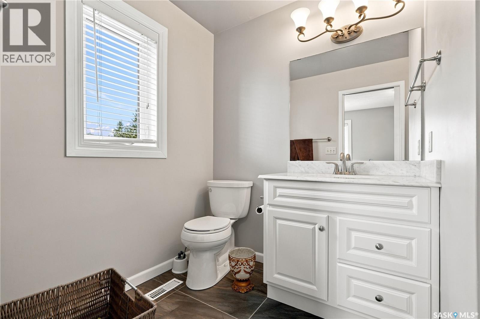 3230 Calder Terrace, Saskatoon, Saskatchewan  S7J 4W9 - Photo 37 - SK044711