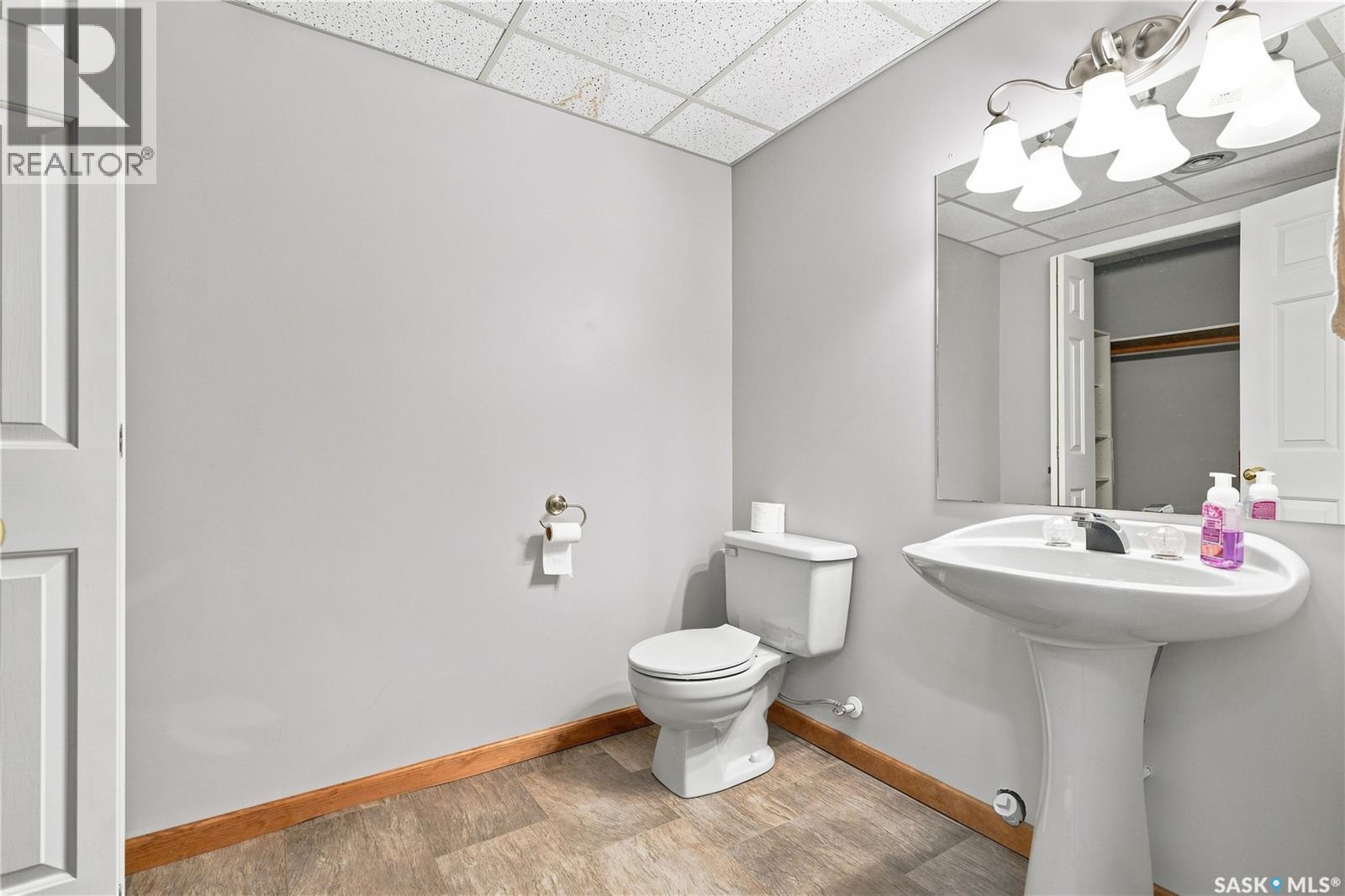 3230 Calder Terrace, Saskatoon, Saskatchewan  S7J 4W9 - Photo 53 - SK044711
