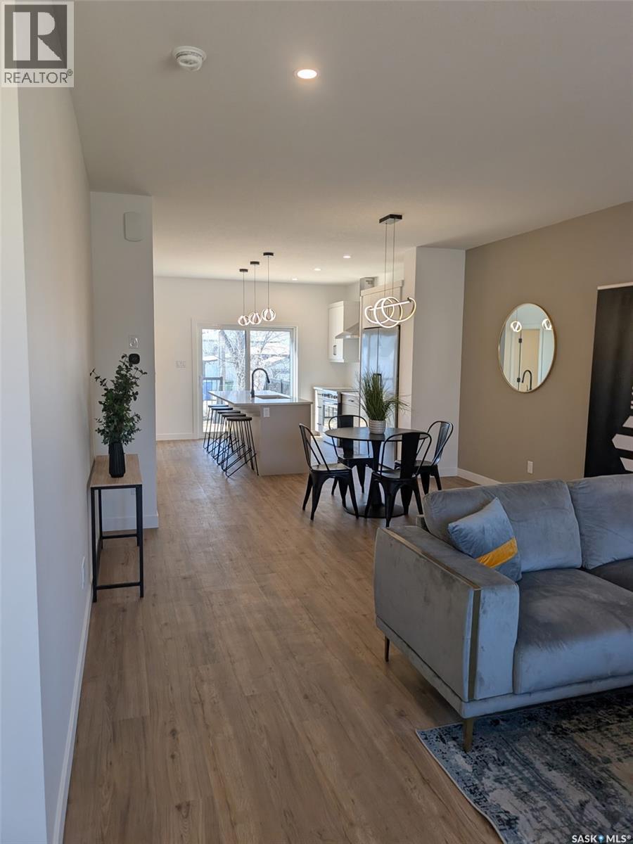 2460 Lindsay Street, Regina, Saskatchewan  S4N 3C6 - Photo 19 - SK044683