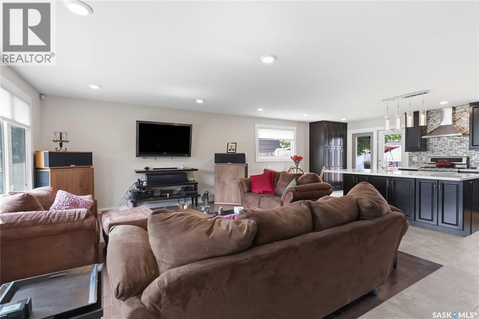 122 Assiniboine Drive, Saskatoon, Saskatchewan  S7K 1H7 - Photo 10 - SK044675