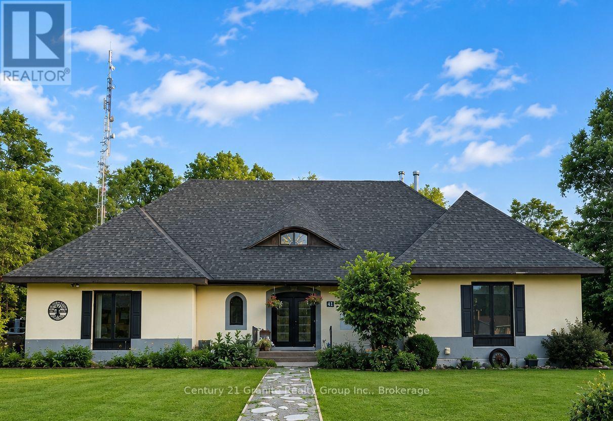 41 MAPLE STREET, Bancroft, Ontario