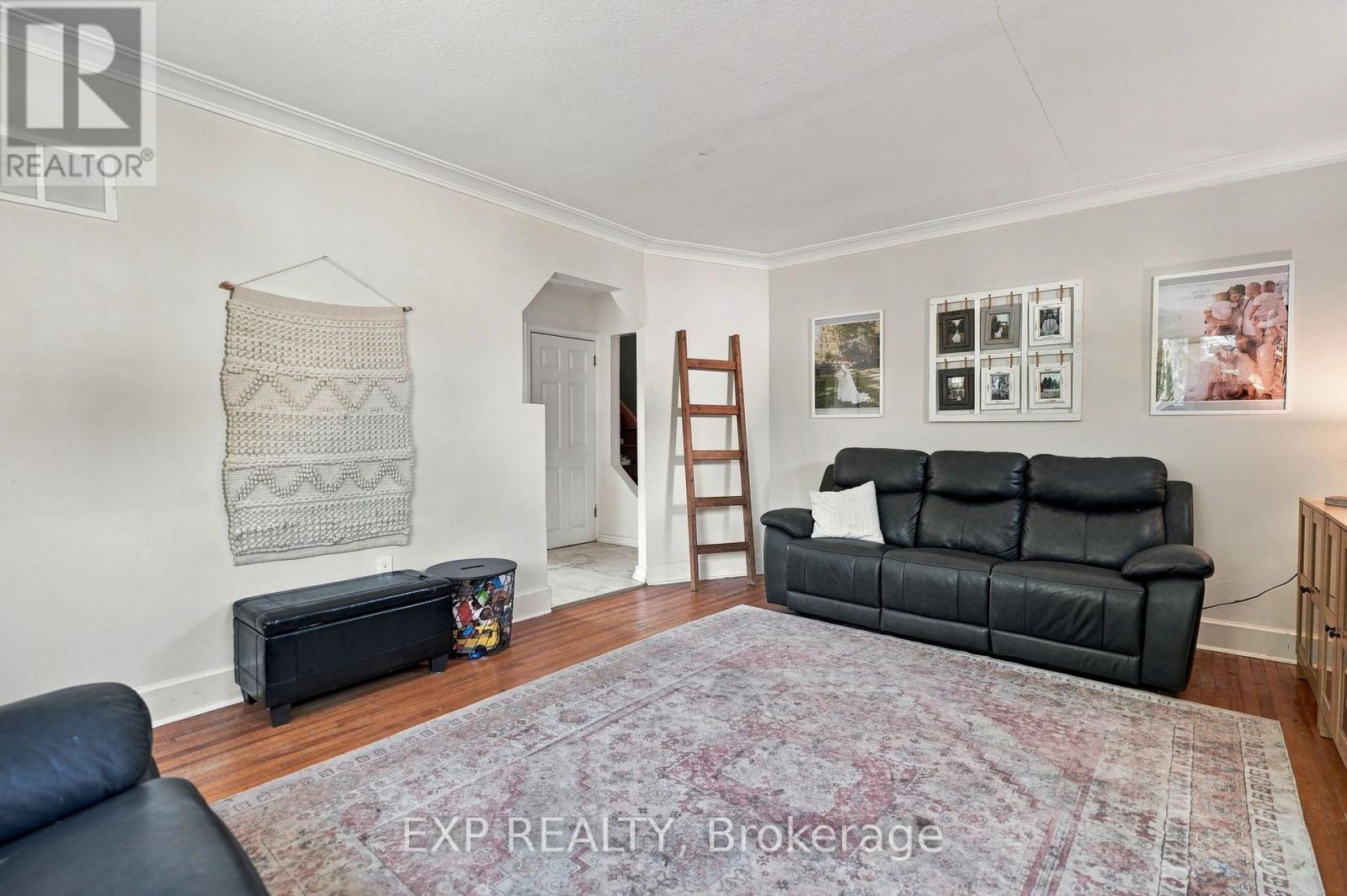 6 Cedardale Avenue, St. Catharines, Ontario  L2P 1A9 - Photo 8 - X13436206