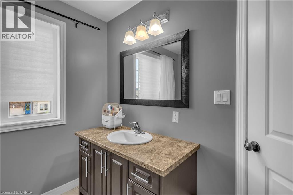 49 Banks Street, Brantford, Ontario  N3T 0H6 - Photo 19 - 40852859