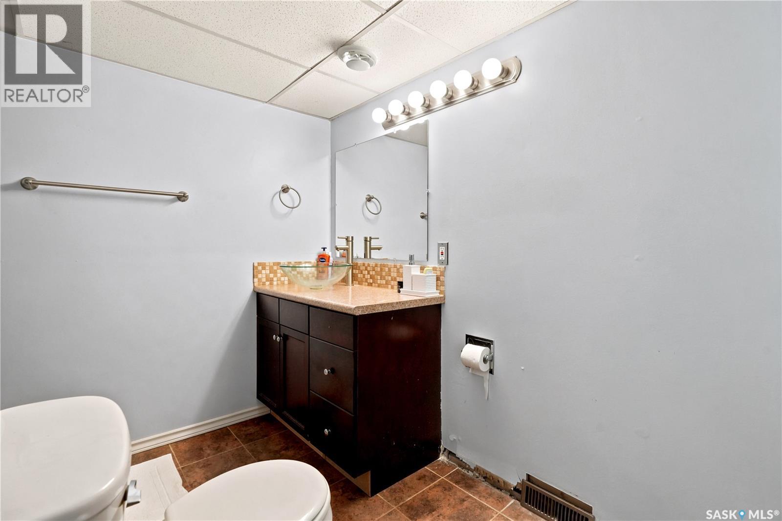 1063 Dorothy Street, Regina, Saskatchewan  S4X 1E8 - Photo 29 - SK044493