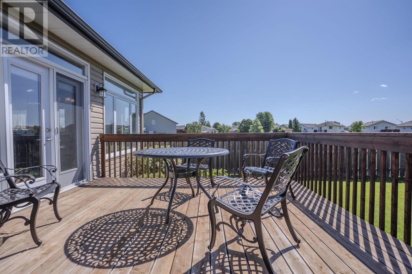 706 Weiler Blvd, Thunder Bay, Ontario  P7C 0A7 - Photo 37 - TB2602258