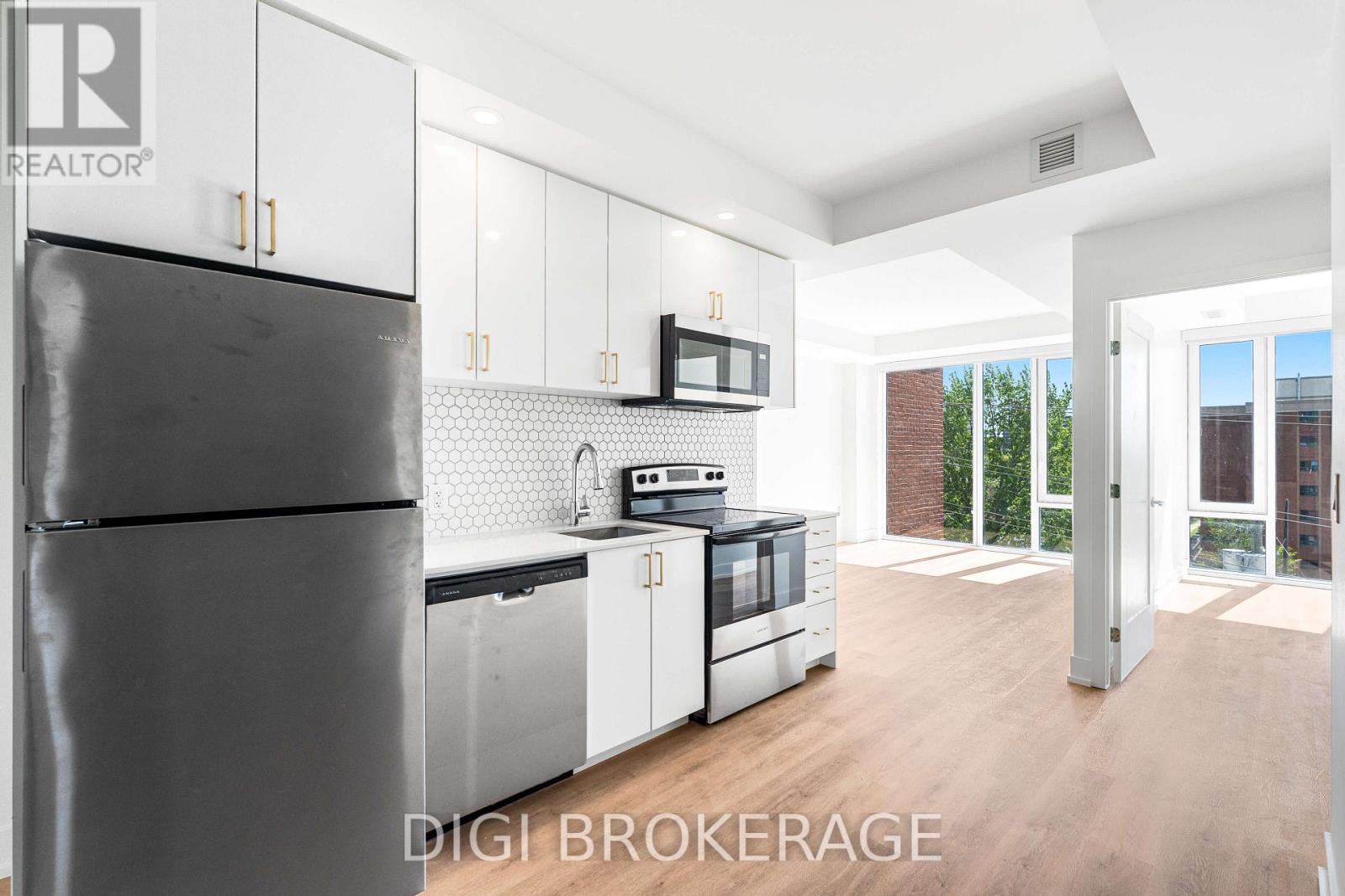 604 - 2070 Scott Street, Ottawa, Ontario  K1Z 0C8 - Photo 2 - X13645444