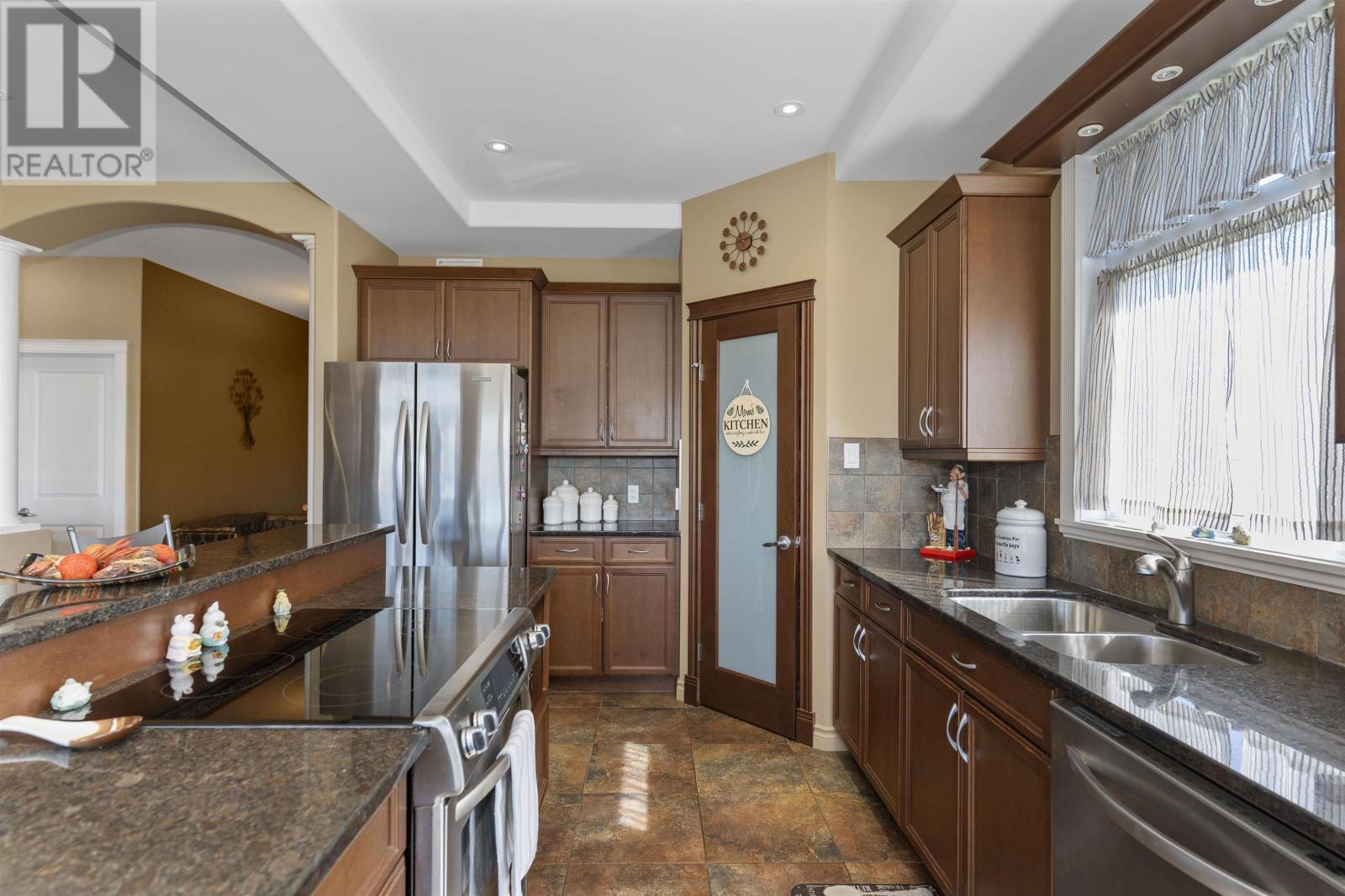 706 Weiler Blvd, Thunder Bay, Ontario  P7C 0A7 - Photo 11 - TB2602258