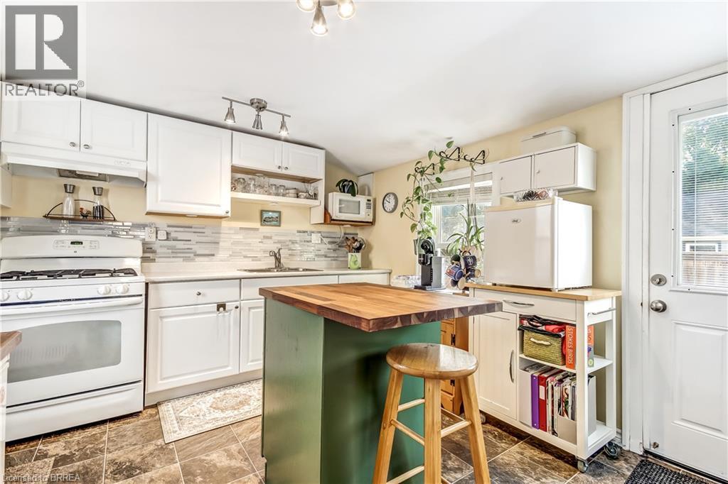 6 Tolhurst Avenue, St. George, Ontario  N0E 1N0 - Photo 11 - 40853261