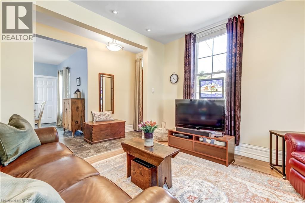 6 Tolhurst Avenue, St. George, Ontario  N0E 1N0 - Photo 6 - 40853261