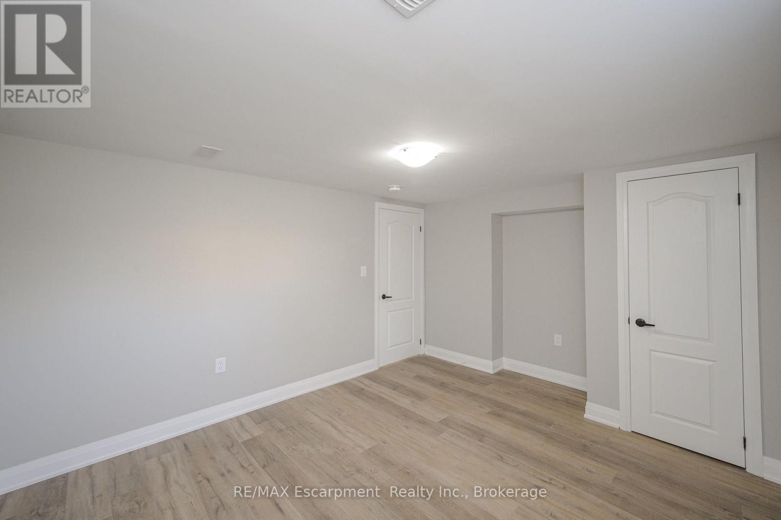 Lower Unit - 144 East 44th Street, Hamilton, Ontario  L8T 3H2 - Photo 16 - X13645330