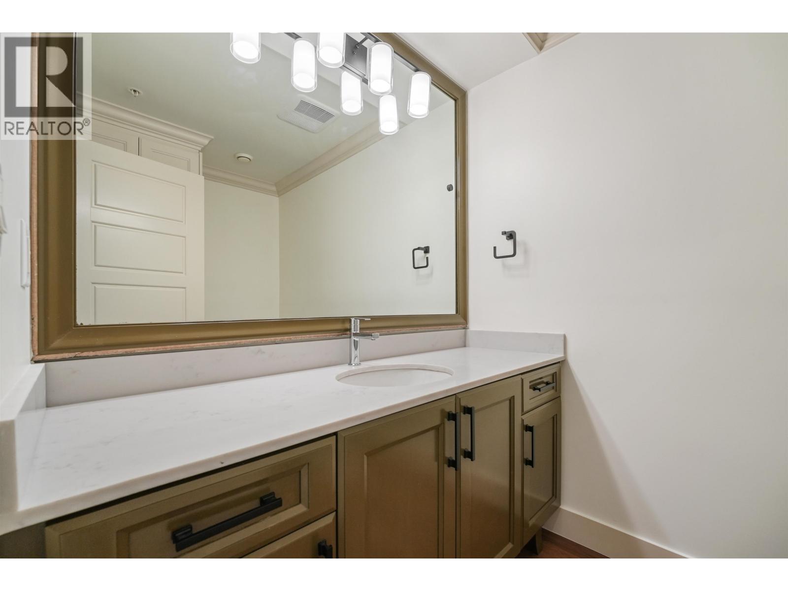 5454 Slocan St Street, Vancouver, British Columbia  V5R 2B1 - Photo 14 - R3153283