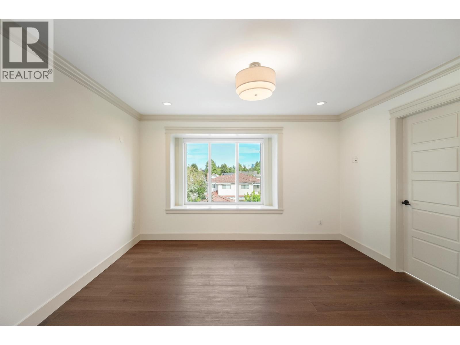 5454 Slocan St Street, Vancouver, British Columbia  V5R 2B1 - Photo 17 - R3153283