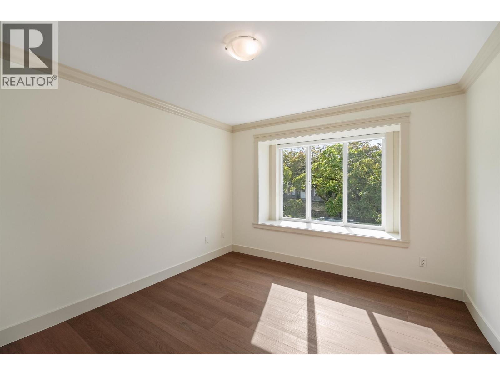 5454 Slocan St Street, Vancouver, British Columbia  V5R 2B1 - Photo 22 - R3153283
