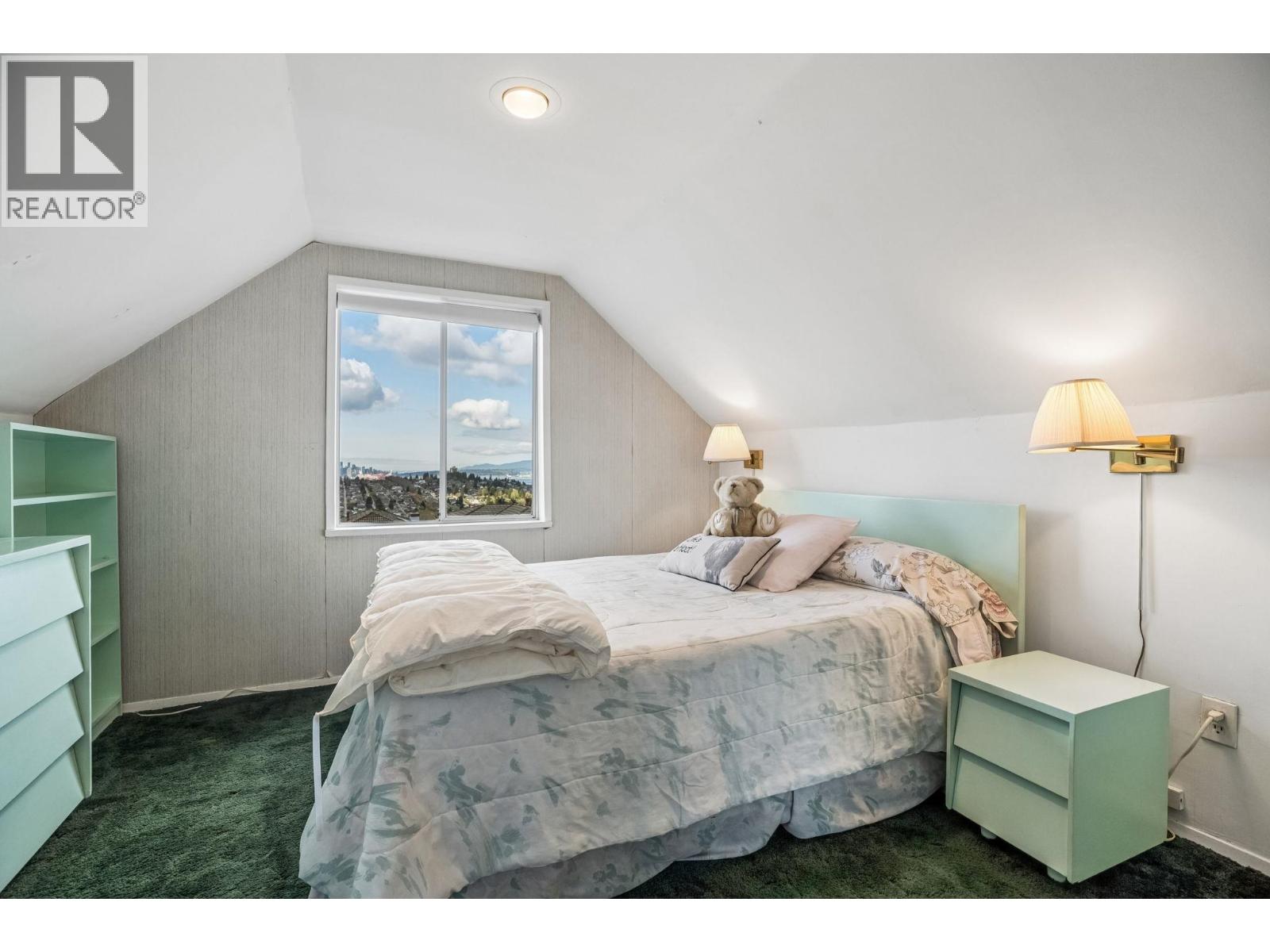 16 N Hythe Avenue, Burnaby, British Columbia V5B 1G4 - Photo 17 - R3153287