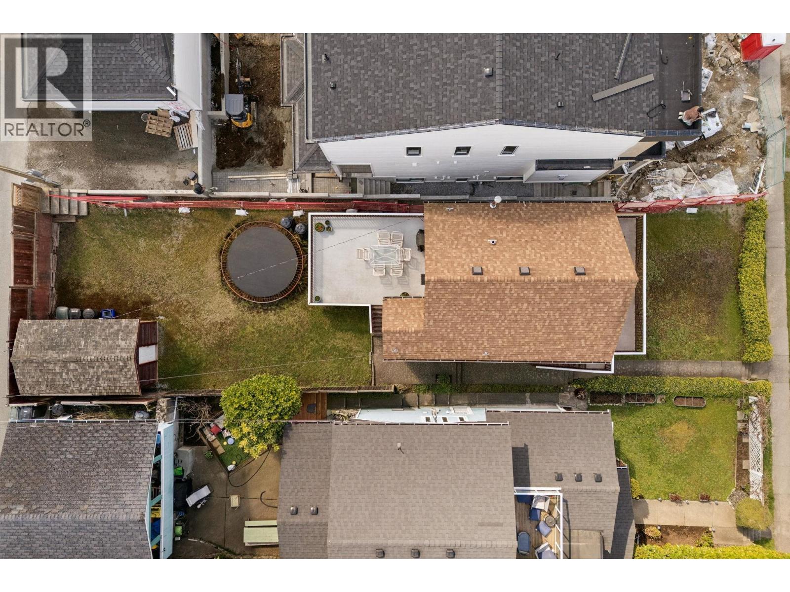 16 N Hythe Avenue, Burnaby, British Columbia V5B 1G4 - Photo 36 - R3153287