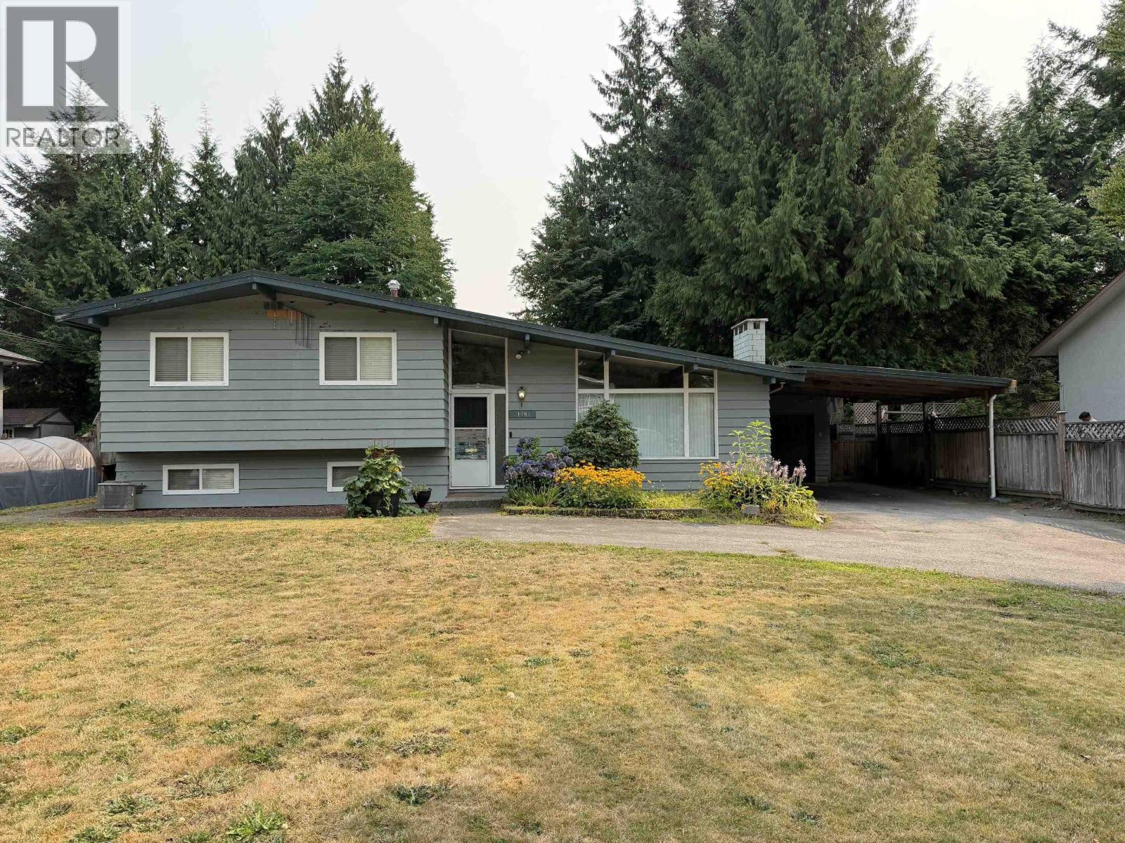 21784 DONOVAN AVENUE, Maple Ridge, British Columbia