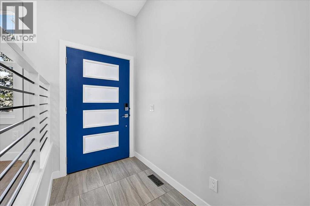 55 Whitehaven Crescent NE, Calgary, Alberta  T1Y 6C4 - Photo 2 - A2334148
