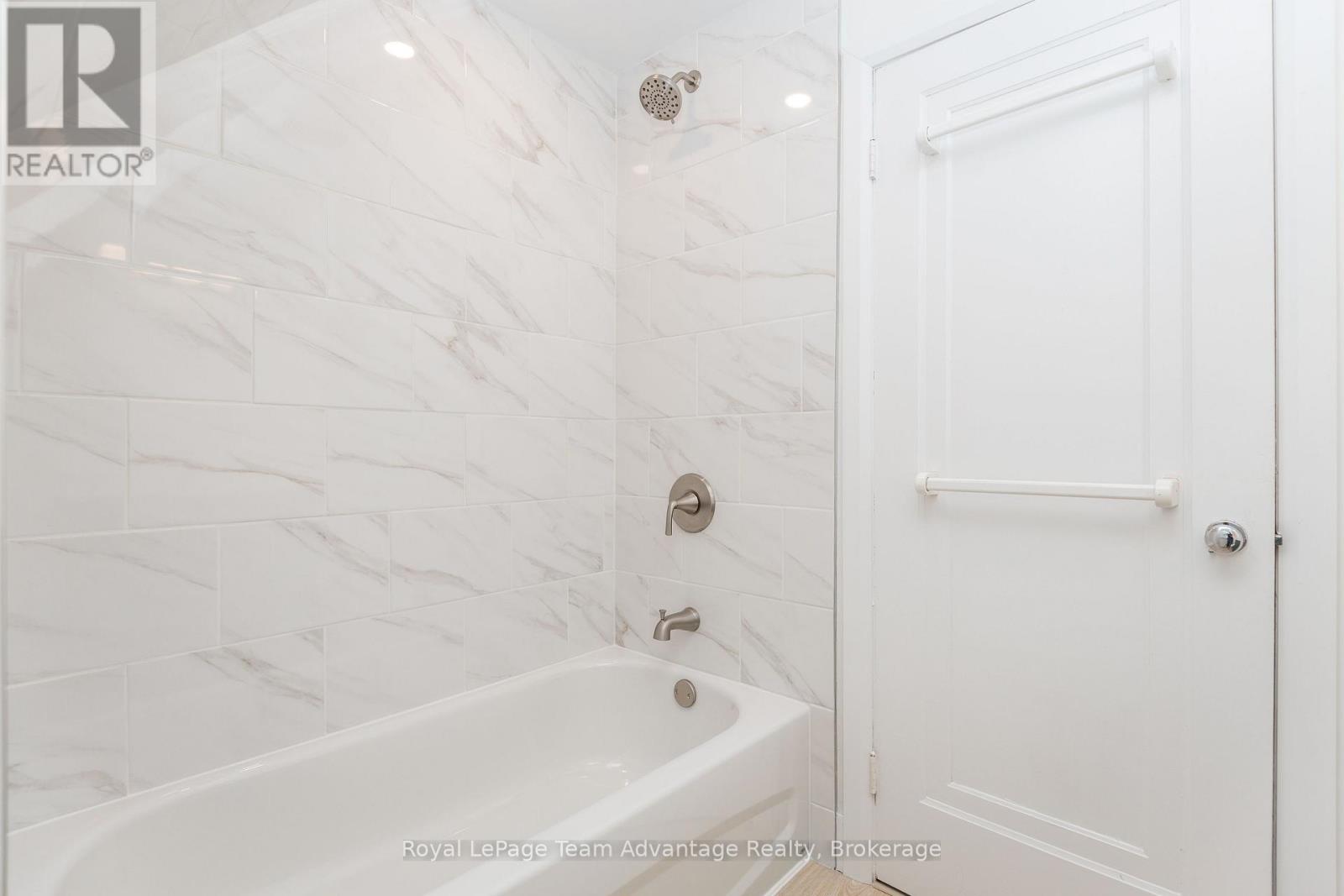 9 Houden Street, Springwater (Elmvale), Ontario  L0L 1P0 - Photo 17 - S13645336
