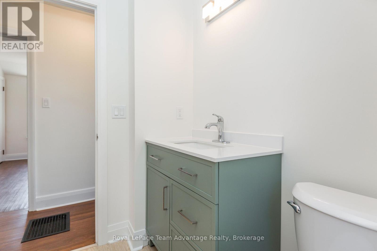 9 Houden Street, Springwater (Elmvale), Ontario  L0L 1P0 - Photo 18 - S13645336