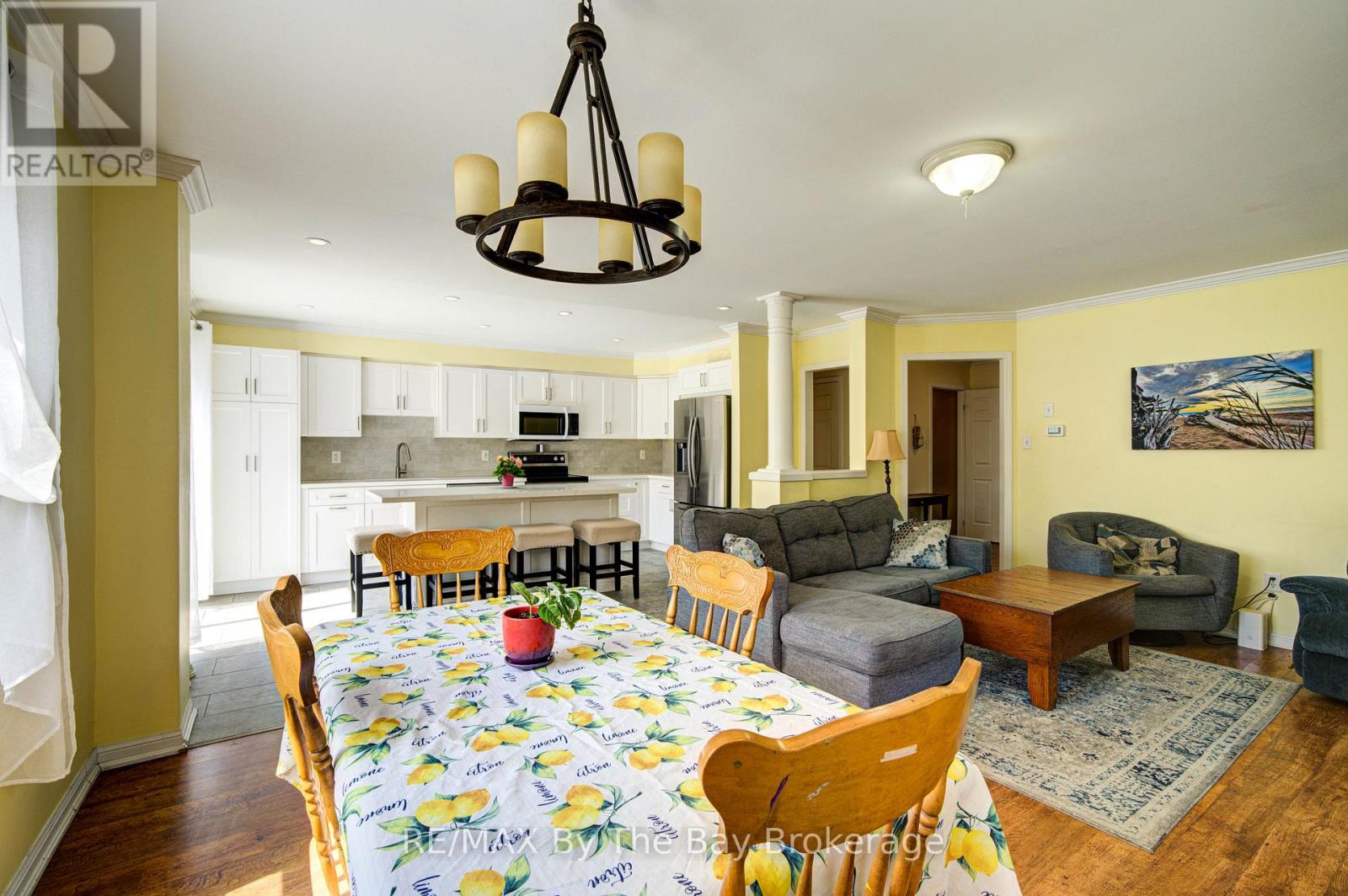 88 Wesley Avenue, Wasaga Beach, Ontario  L9Z 0B9 - Photo 14 - S13645384