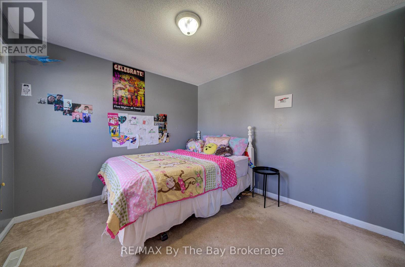 88 Wesley Avenue, Wasaga Beach, Ontario  L9Z 0B9 - Photo 27 - S13645384