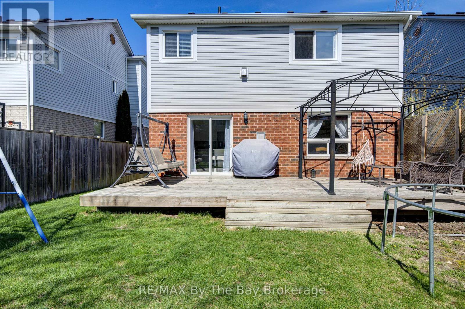 88 Wesley Avenue, Wasaga Beach, Ontario  L9Z 0B9 - Photo 42 - S13645384