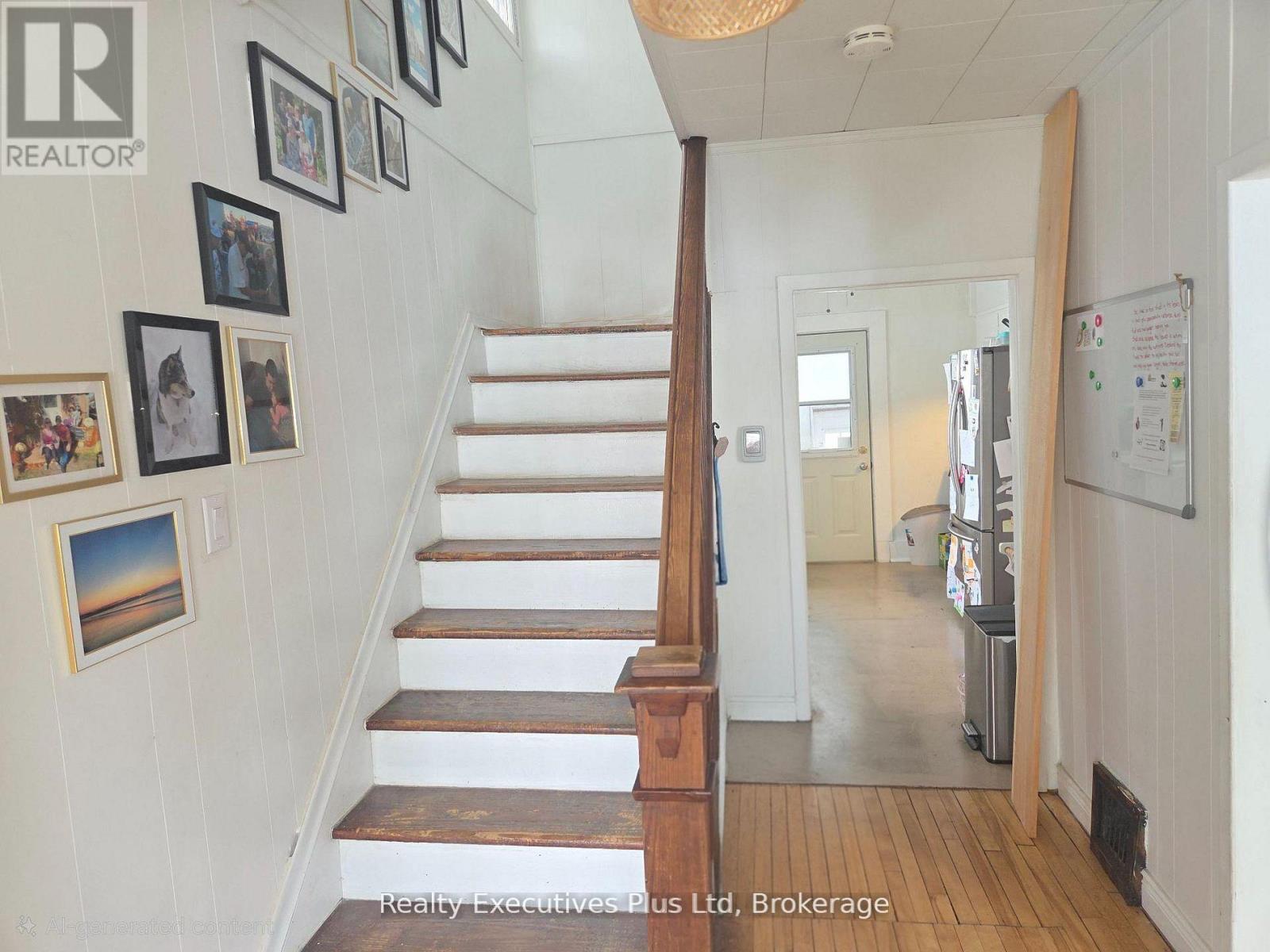 15 Barrie Street, Sundridge, Ontario  P0A 1Z0 - Photo 2 - X13645302