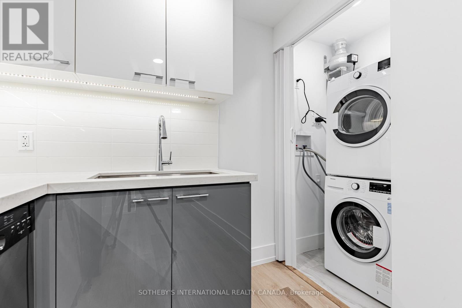 N1505 - 201 Sherbourne Street, Toronto, Ontario  M5A 3X1 - Photo 4 - C13645334