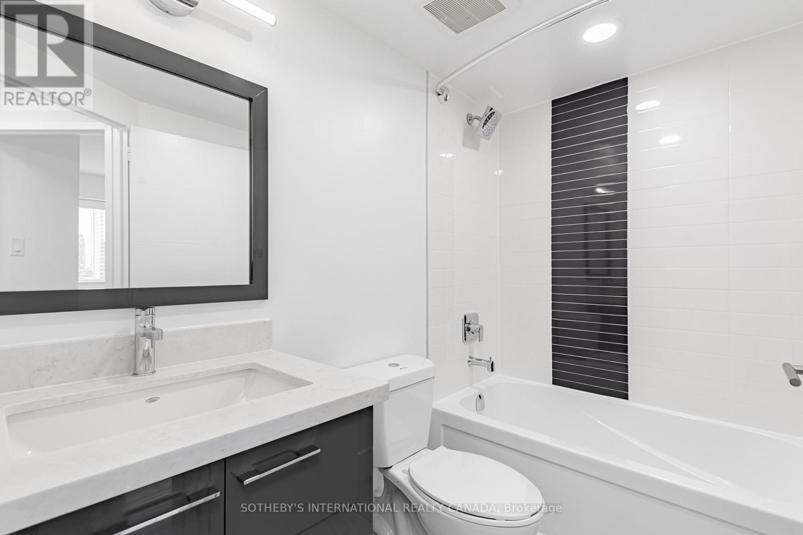N2106 - 201 Sherbourne Street, Toronto, Ontario  M5A 3X1 - Photo 9 - C13645350