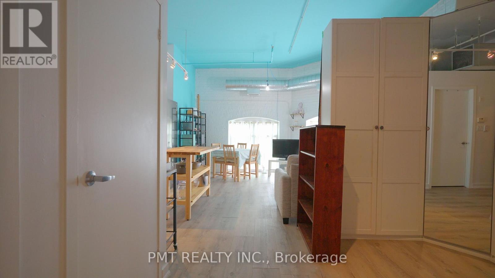 124 - 284 St Helens Avenue, Toronto, Ontario  M6H 4A4 - Photo 4 - C13645382