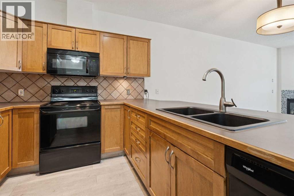 106, 3650 Marda Link SW, Calgary, Alberta  T2T 6G9 - Photo 10 - A2301155