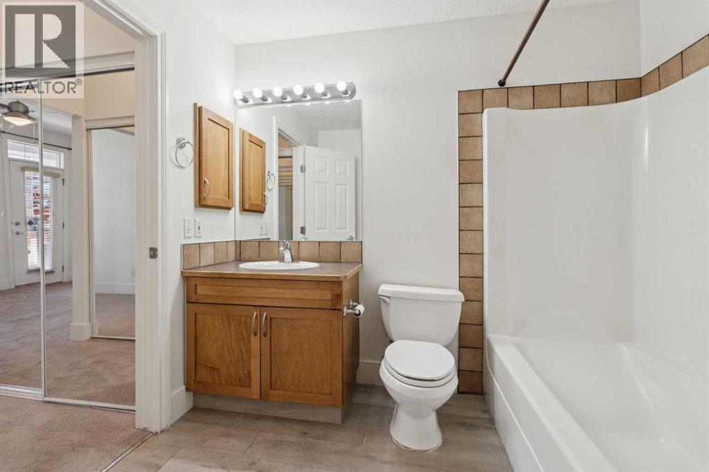 106, 3650 Marda Link SW, Calgary, Alberta  T2T 6G9 - Photo 15 - A2301155