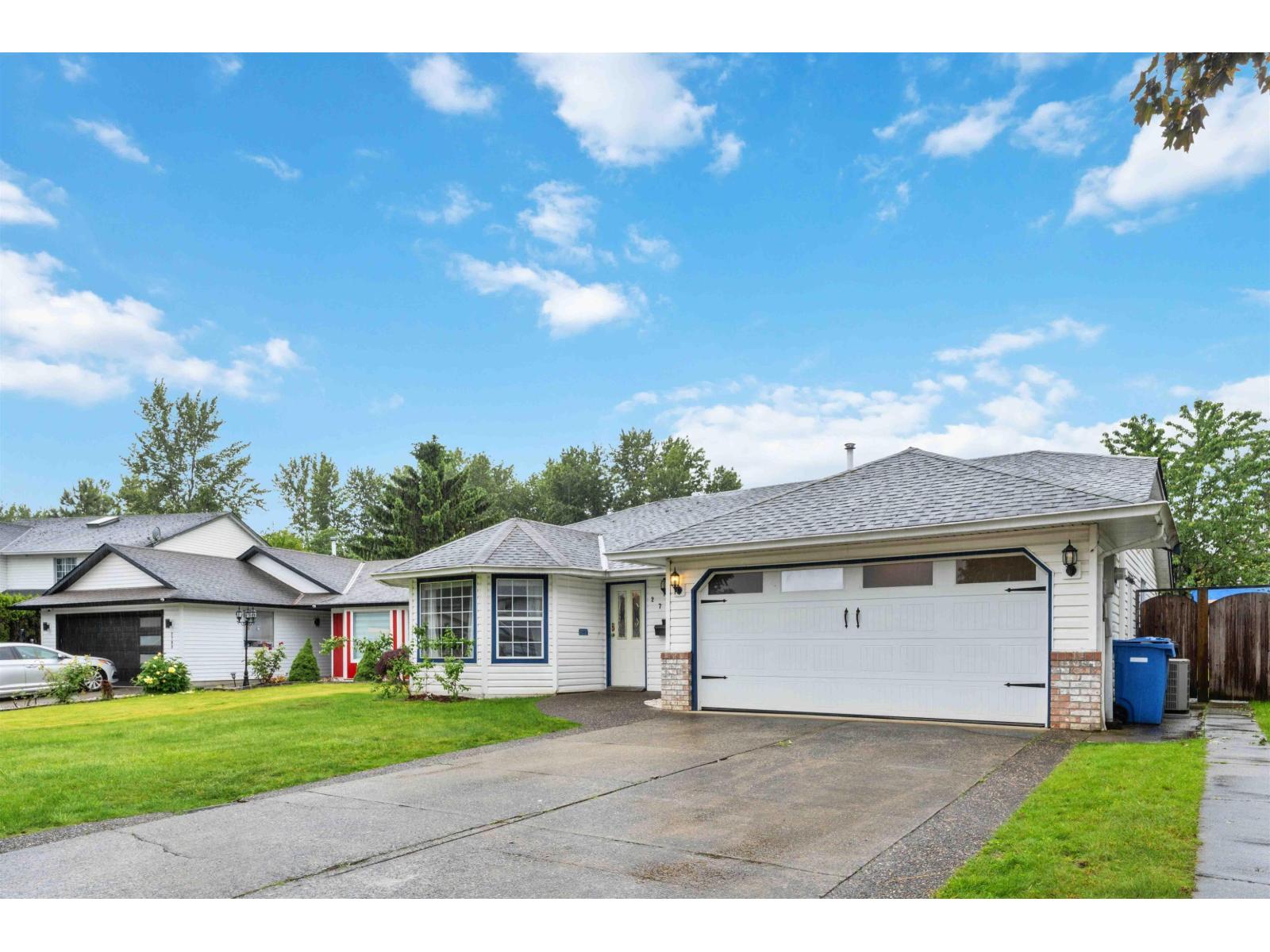 2717 DEHAVILLAND COURT, Abbotsford, British Columbia