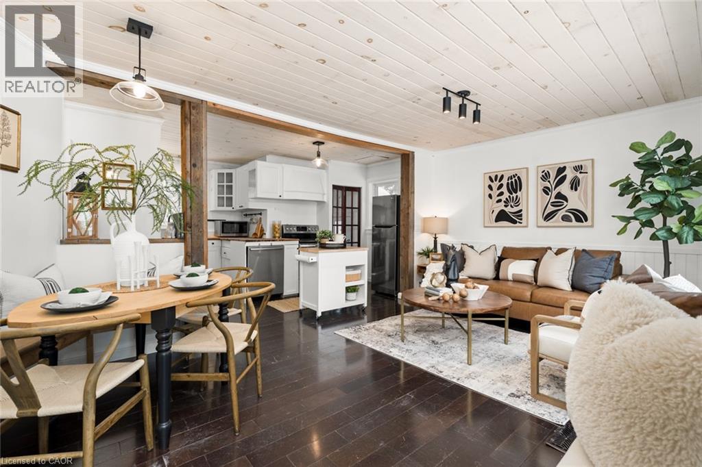 469 ROWANWOOD Road, Huntsville, Ontario